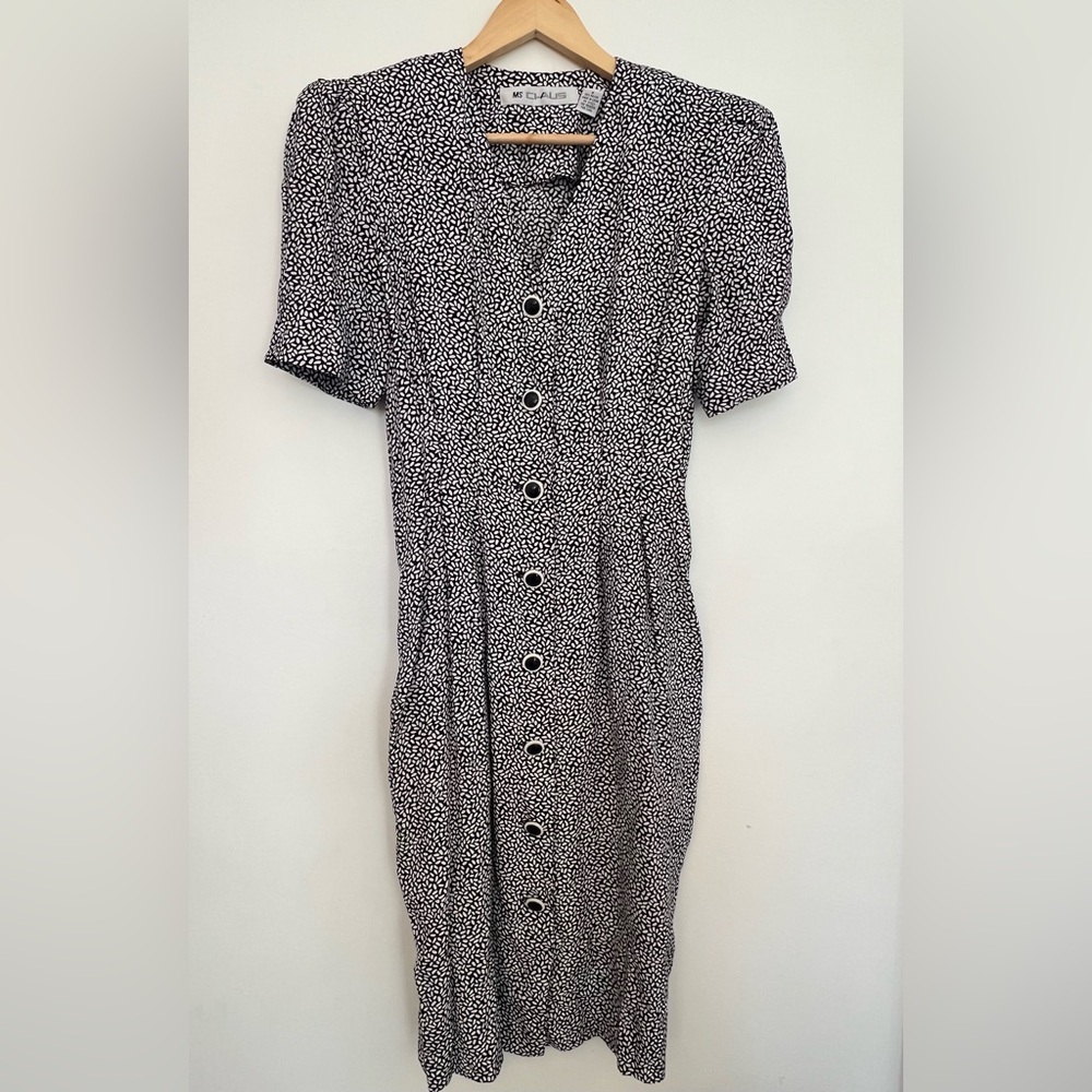 ✅Ms Chaus Vintage sz 8 dress black white buttons pockets belted rayon 80s office